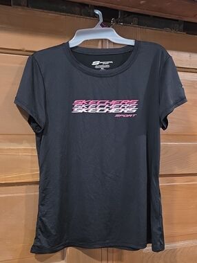 Skechers Black Short Sleeve Tee with Pink Gradient Logo